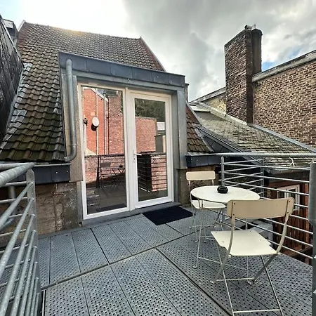 Duplex In The Historic Heart Of - 3rd Floor 아파트